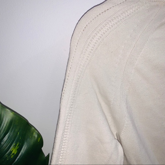 3/$30 Banana Republic Cream Button Up Cardigan - Picture 4 of 5